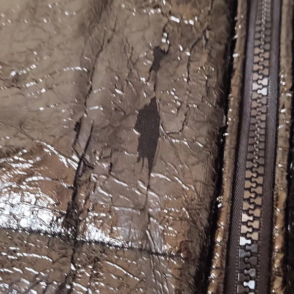 Steve Madden Distressed Faux Fur Puffer vest - Picture 6 of 7